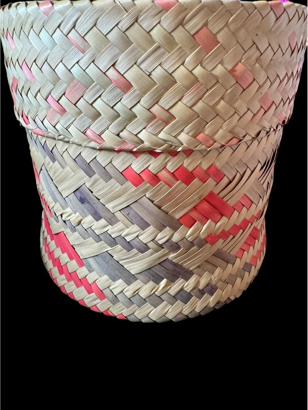 Vintage Handwoven Basket With Lid. Made In Maine 6”T  6”D